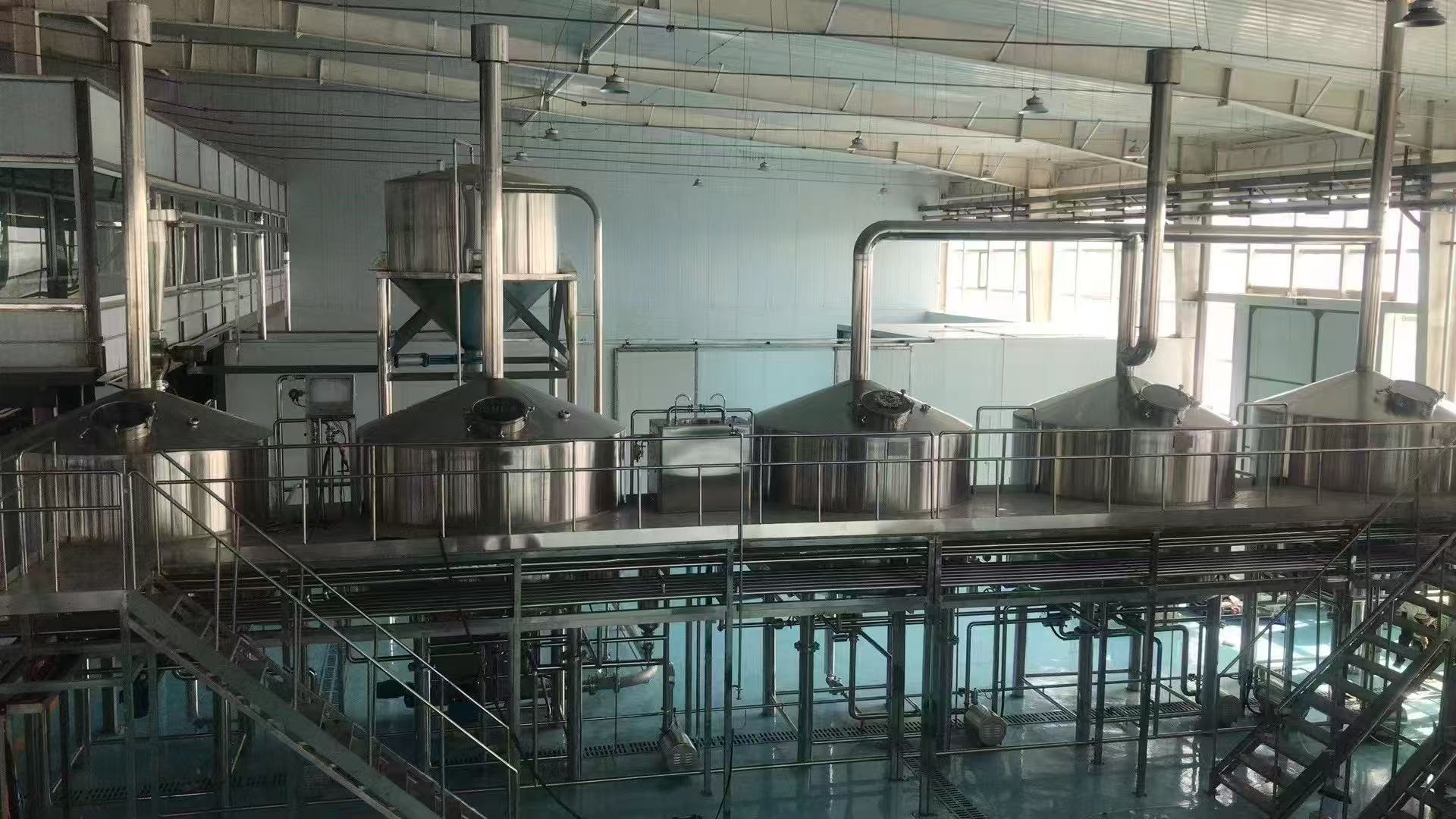 保定精酿啤酒设备厂—精酿啤酒设备主要生产工艺与核心技术